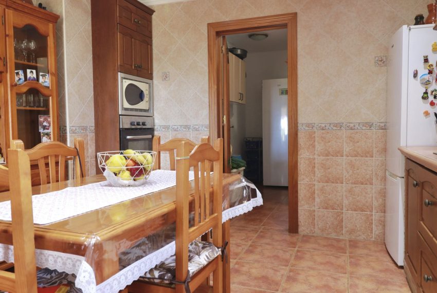 R4850101-Villa-For-Sale-Marbella-Detached-3-Beds-168-Built-12