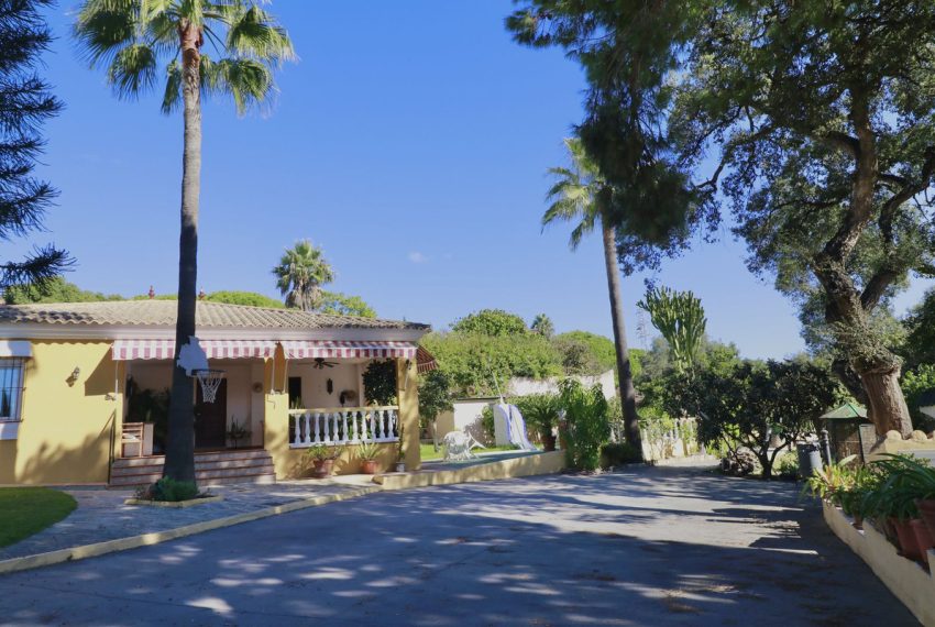 R4850101-Villa-For-Sale-Marbella-Detached-3-Beds-168-Built-17