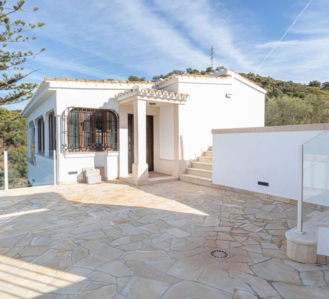 R4862416-Image 1-Detached - 3 Beds - 259 Built