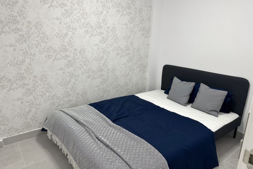 R4877320-Apartment-For-Sale-The-Golden-Mile-Middle-Floor-3-Beds-108-Built-7