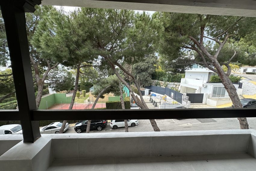 R4877320-Apartment-For-Sale-The-Golden-Mile-Middle-Floor-3-Beds-108-Built-9