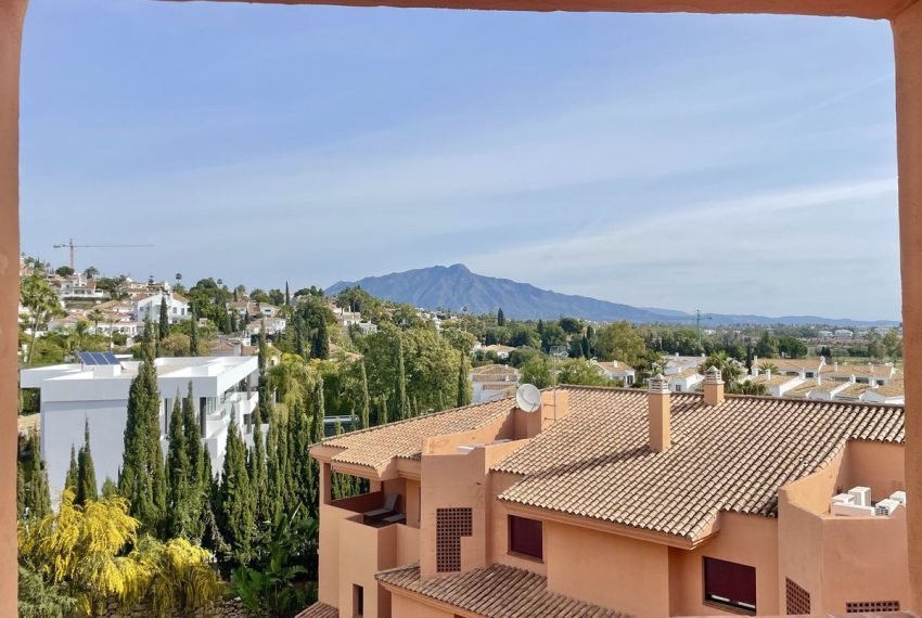R4880038-Apartment-For-Sale-Benahavis-Middle-Floor-1-Beds-70-Built