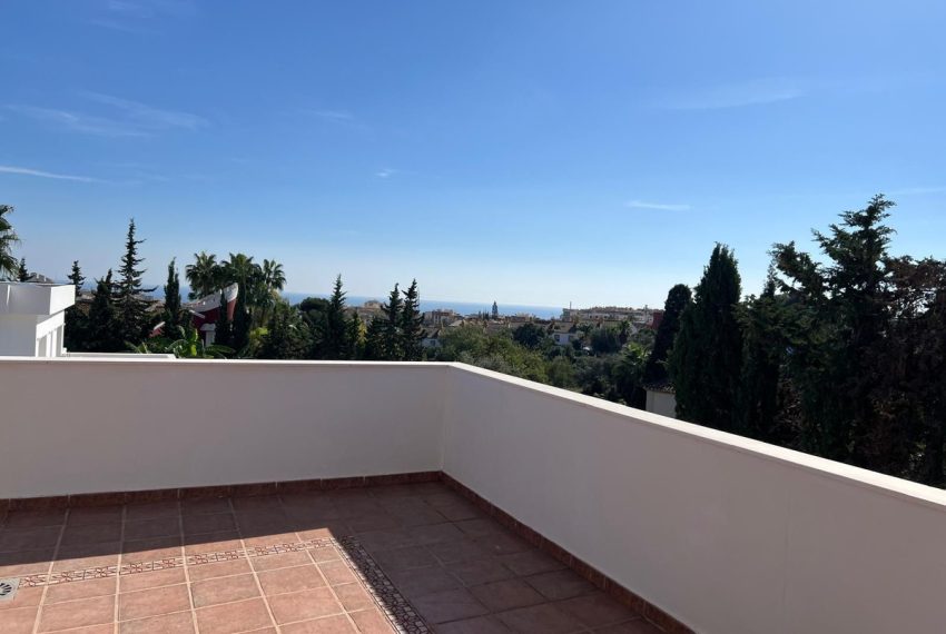 R4883866-Villa-For-Sale-Marbella-Detached-5-Beds-430-Built-3
