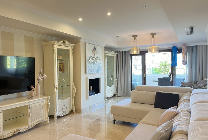 R4884640-Apartment-For-Sale-Marbella-Middle-Floor-3-Beds-169-Built-1