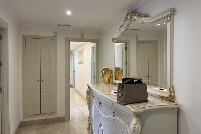 R4884640-Apartment-For-Sale-Marbella-Middle-Floor-3-Beds-169-Built-16