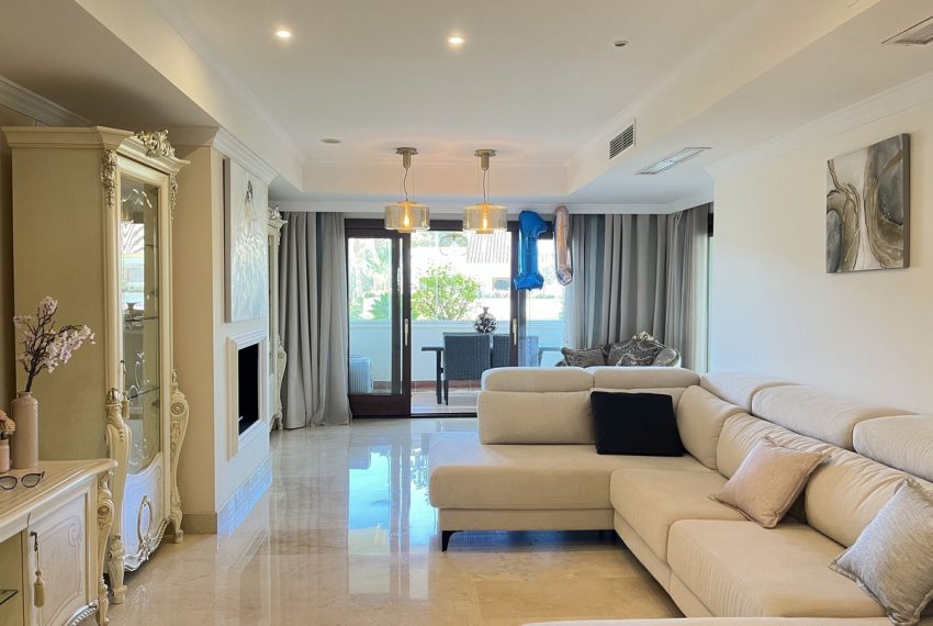 R4884640-Apartment-For-Sale-Marbella-Middle-Floor-3-Beds-169-Built