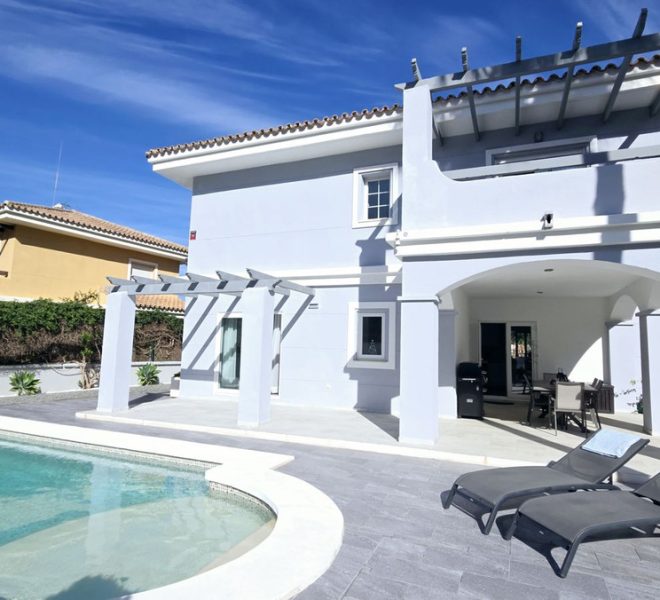 R4885288-Image 1-Detached - 5 Beds - 310 Built