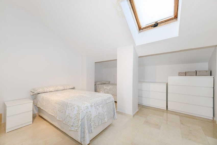 R4886143-Apartment-For-Sale-San-Pedro-de-Alcantara-Penthouse-4-Beds-122-Built-7