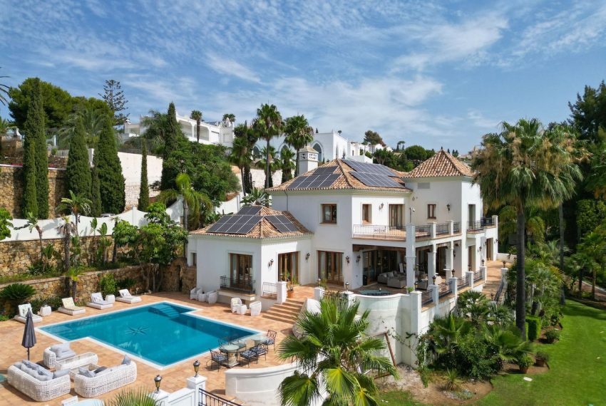 R4886161-Villa-For-Sale-Benahavis-Detached-16-Beds-837-Built-4