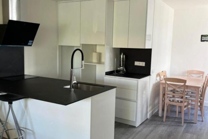 R4886305-Apartment-For-Sale-Nueva-Andalucia-Middle-Floor-2-Beds-90-Built-4