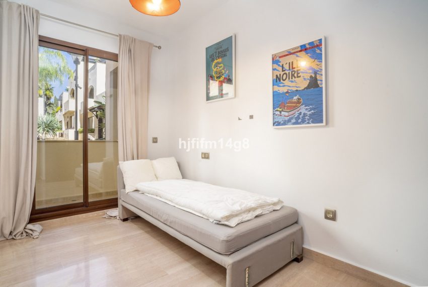 R4891564-Apartment-For-Sale-Nueva-Andalucia-Ground-Floor-3-Beds-161-Built-15