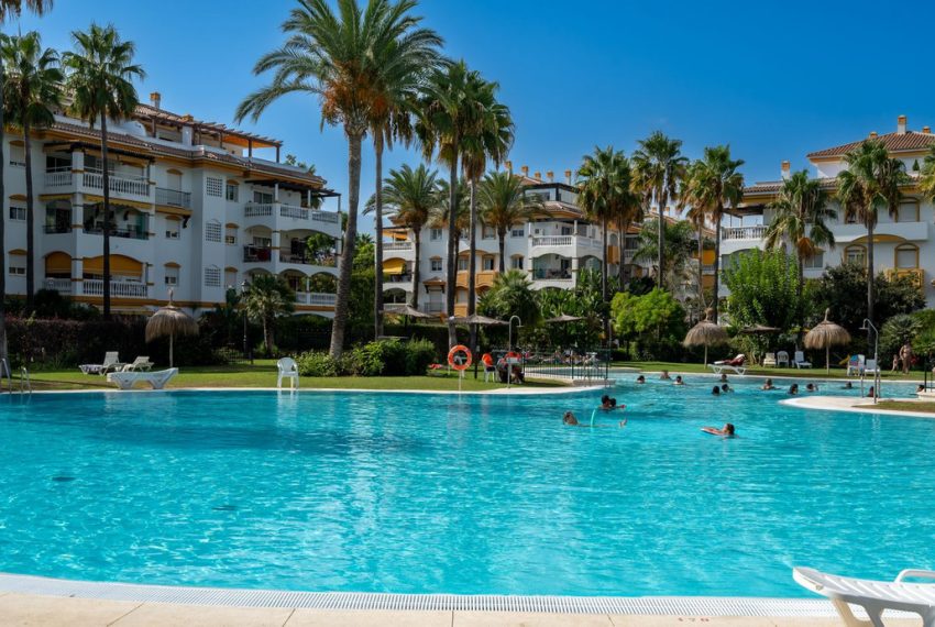 R4892932-Apartment-For-Sale-Nueva-Andalucia-Penthouse-2-Beds-80-Built-14