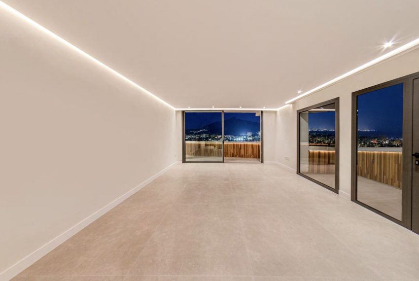 R4894786-Apartment-For-Sale-Nueva-Andalucia-Penthouse-2-Beds-131-Built-14