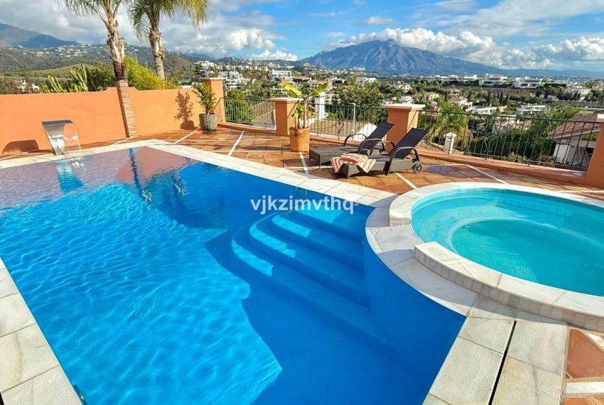 R4894894-Villa-For-Sale-Benahavis-Detached-5-Beds-761-Built