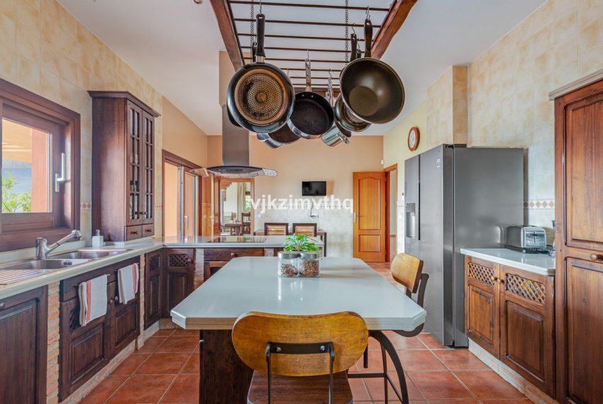 R4894894-Villa-For-Sale-Benahavis-Detached-5-Beds-761-Built-9