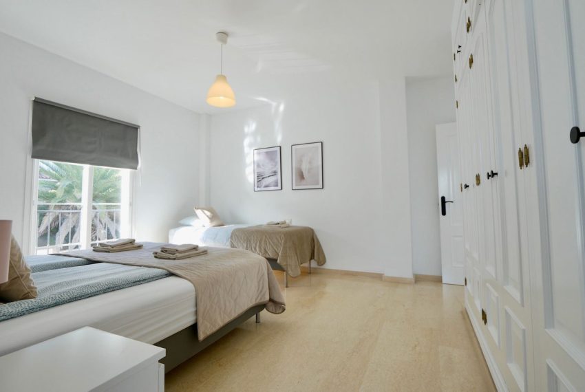 R4894975-Villa-For-Sale-La-Cala-de-Mijas-Detached-6-Beds-420-Built-19