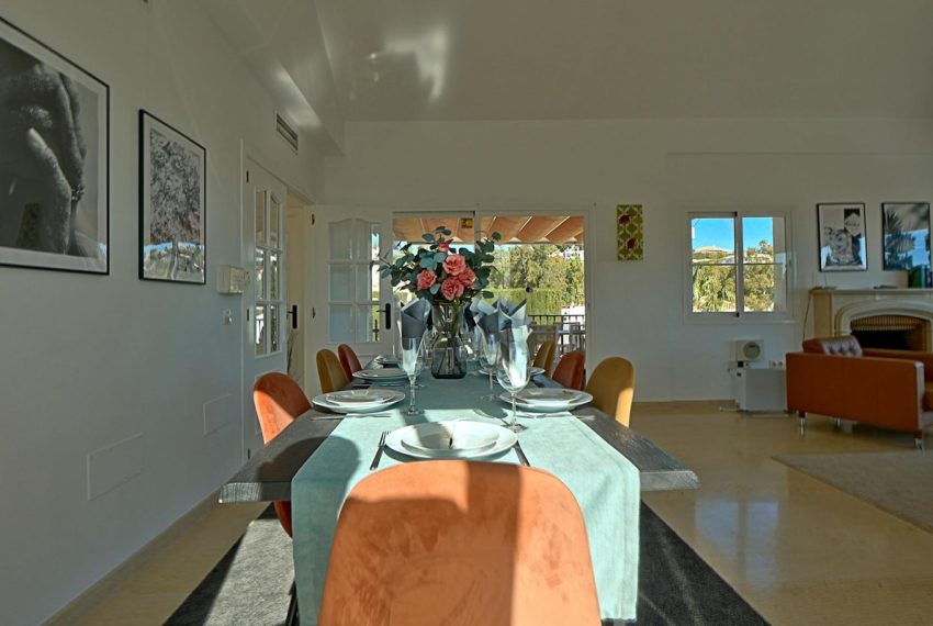 R4894975-Villa-For-Sale-La-Cala-de-Mijas-Detached-6-Beds-420-Built-2
