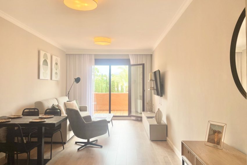 R4895101-Apartment-For-Sale-Benahavis-Middle-Floor-2-Beds-80-Built