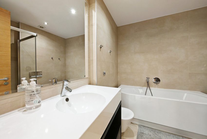 R4896697-Apartment-For-Sale-Altos-de-los-Monteros-Penthouse-2-Beds-91-Built-8