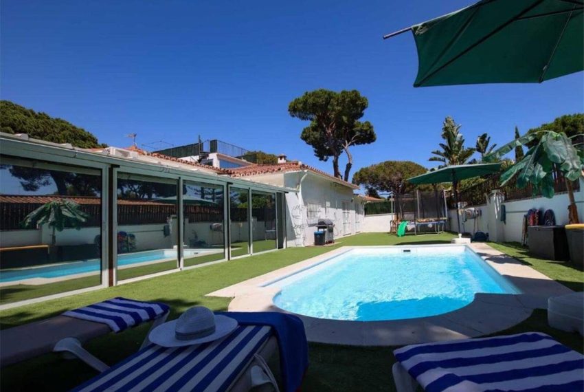 R4905019-Villa-For-Sale-El-Rosario-Detached-4-Beds-269-Built-1