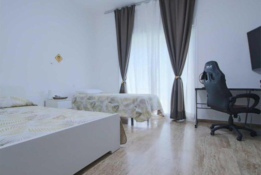 R4905019-Villa-For-Sale-El-Rosario-Detached-4-Beds-269-Built-14