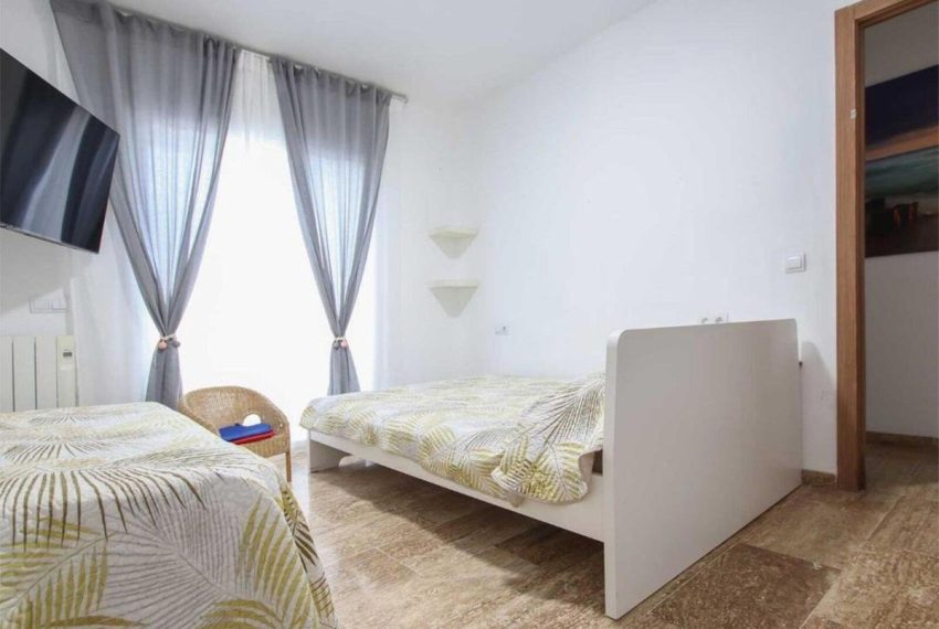 R4905019-Villa-For-Sale-El-Rosario-Detached-4-Beds-269-Built-16