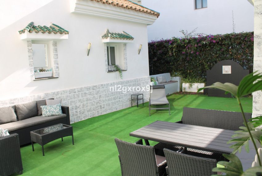 R4921489-Villa-For-Sale-Nueva-Andalucia-Detached-5-Beds-569-Built-15