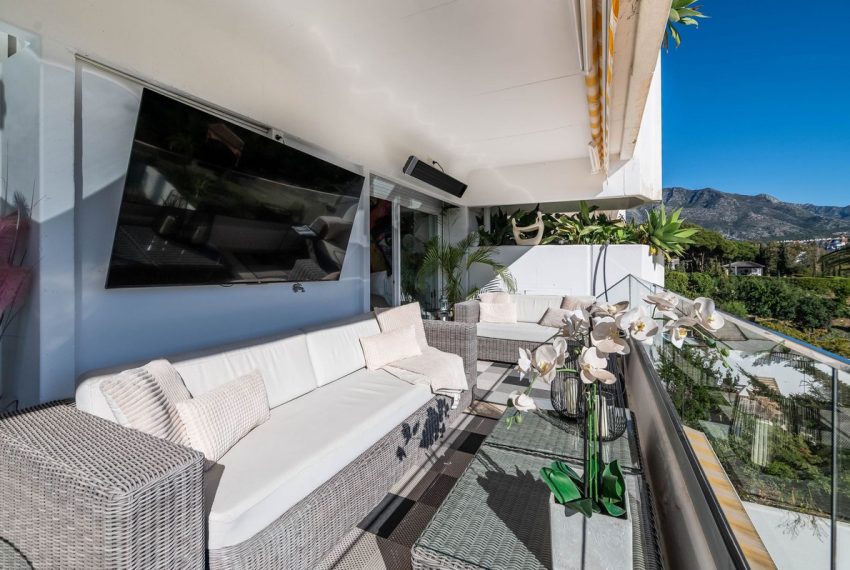 R4927771-Apartment-For-Sale-The-Golden-Mile-Middle-Floor-3-Beds-129-Built-19
