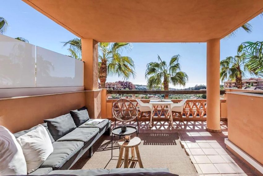R4931059-Apartment-For-Sale-Marbella-Middle-Floor-2-Beds-111-Built