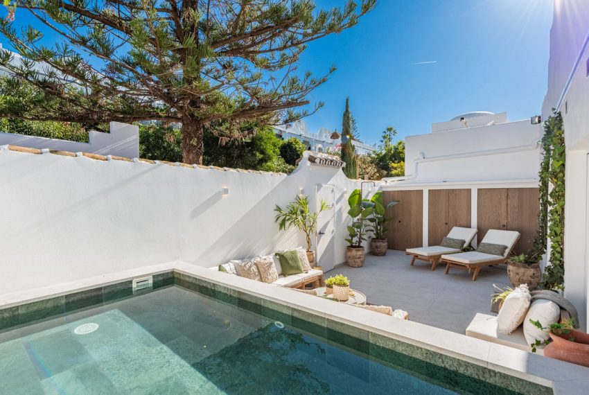 R4932724-Townhouse-For-Sale-Nueva-Andalucia-Terraced-3-Beds-150-Built-6