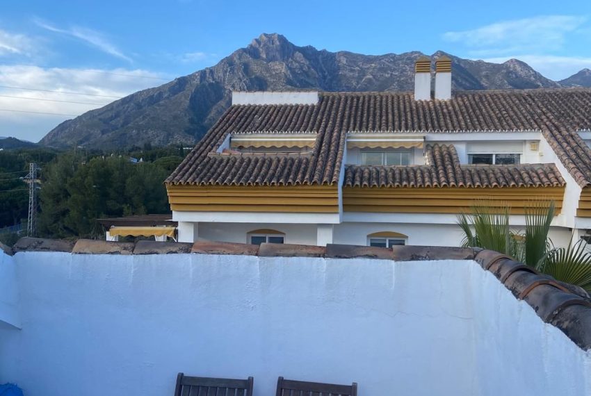R4937827-Apartment-For-Sale-Nagueles-Penthouse-3-Beds-170-Built-1