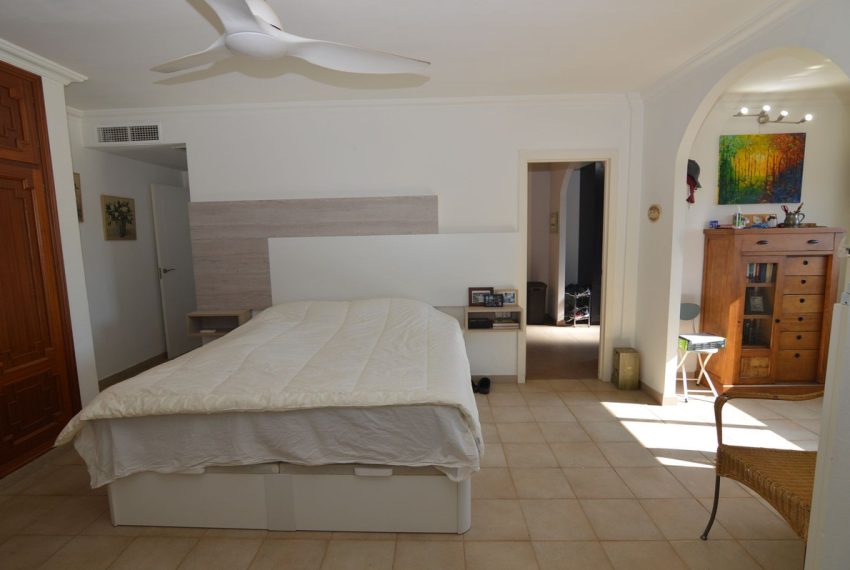 R4943995-Villa-For-Sale-San-Pedro-de-Alcantara-Detached-5-Beds-545-Built-10