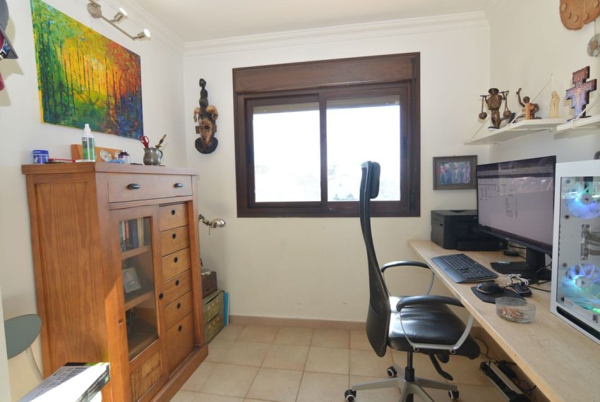 R4943995-Villa-For-Sale-San-Pedro-de-Alcantara-Detached-5-Beds-545-Built-11