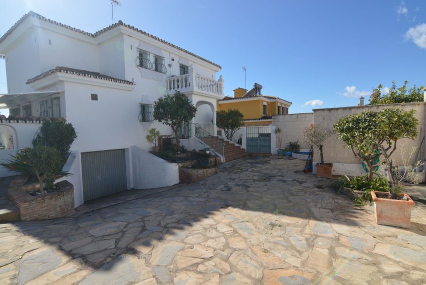 R4943995-Villa-For-Sale-San-Pedro-de-Alcantara-Detached-5-Beds-545-Built-5