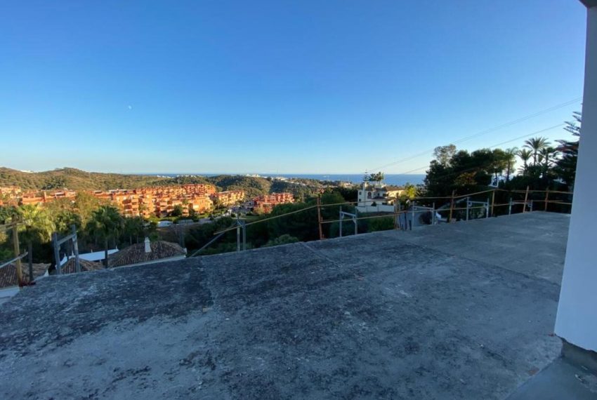 R4949926-Villa-For-Sale-Las-Chapas-Detached-5-Beds-350-Built-19