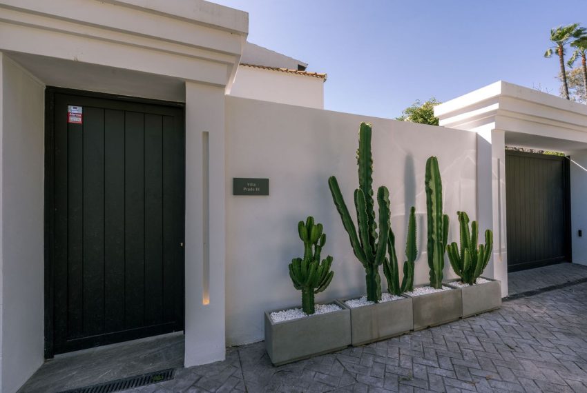R4950757-Villa-For-Sale-Nueva-Andalucia-Detached-5-Beds-400-Built-18