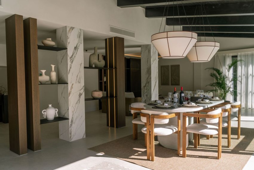R4950757-Villa-For-Sale-Nueva-Andalucia-Detached-5-Beds-400-Built-3