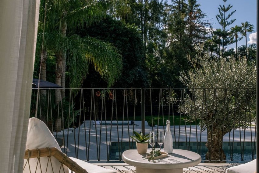 R4950757-Villa-For-Sale-Nueva-Andalucia-Detached-5-Beds-400-Built-8