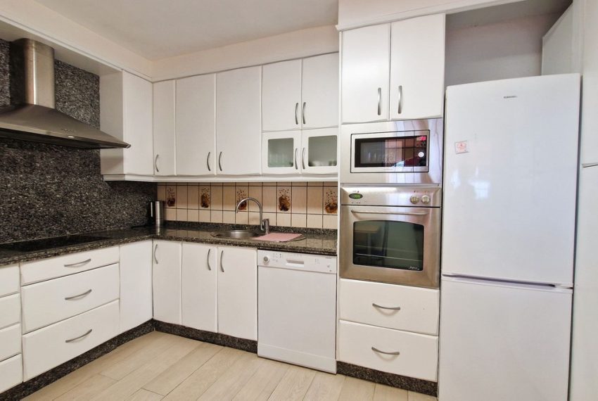 R4952632-Villa-For-Sale-Nueva-Andalucia-Detached-3-Beds-273-Built-14