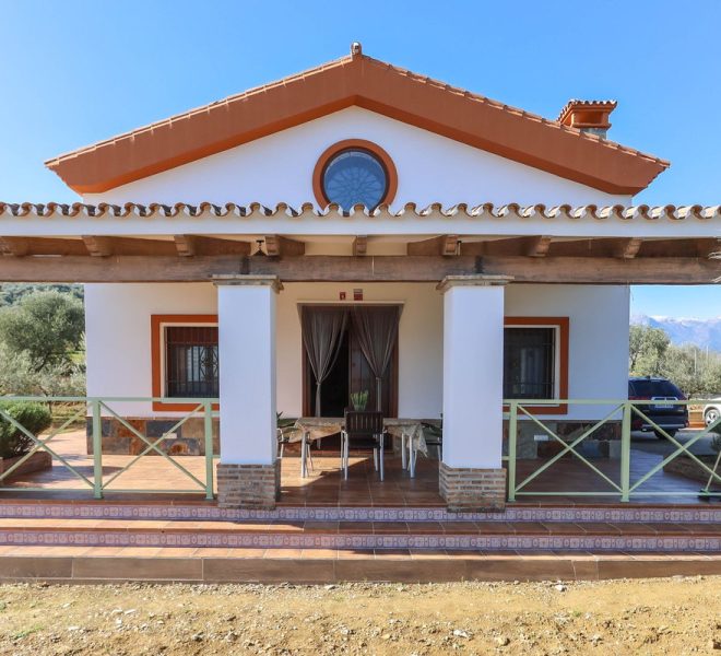 R4952794-Image 1-Detached - 4 Beds - 160 Built
