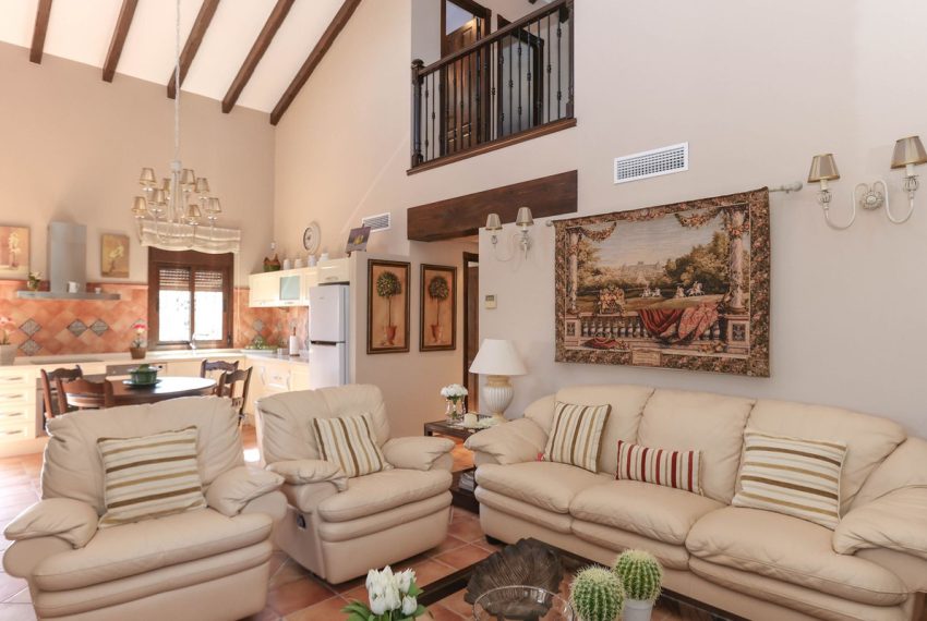 R4952794-Villa-For-Sale-Guaro-Detached-4-Beds-160-Built-8