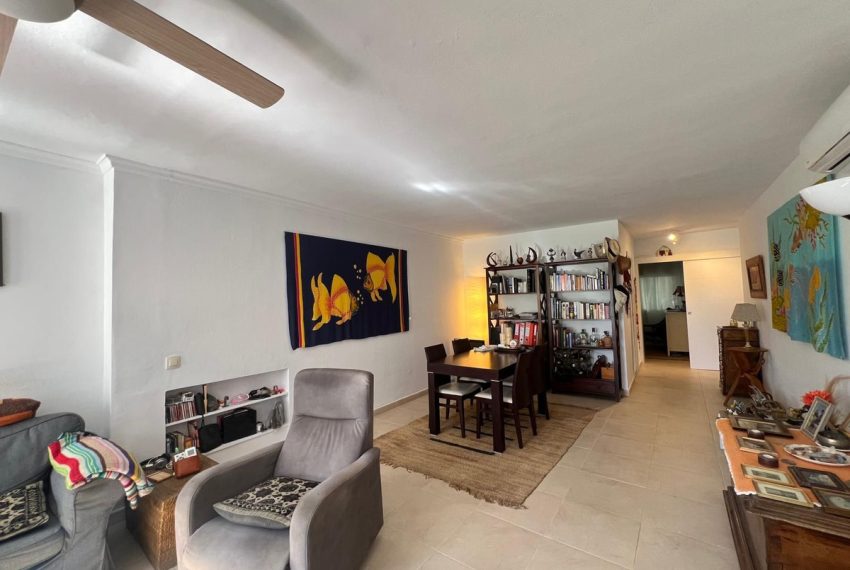 R4954057-Apartment-For-Sale-Aloha-Ground-Floor-1-Beds-73-Built-3