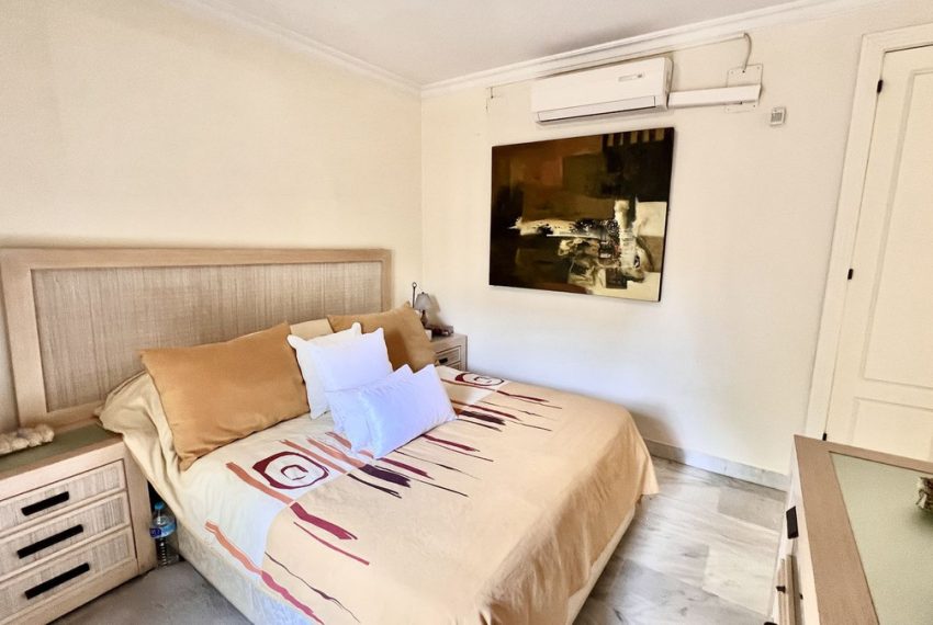 R4954357-Apartment-For-Sale-Nueva-Andalucia-Duplex-3-Beds-144-Built-11