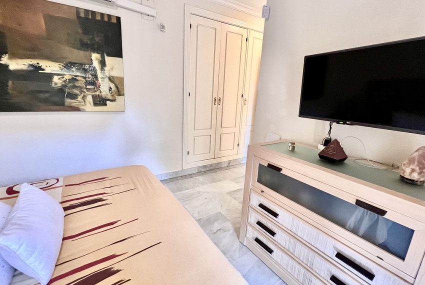 R4954357-Apartment-For-Sale-Nueva-Andalucia-Duplex-3-Beds-144-Built-13
