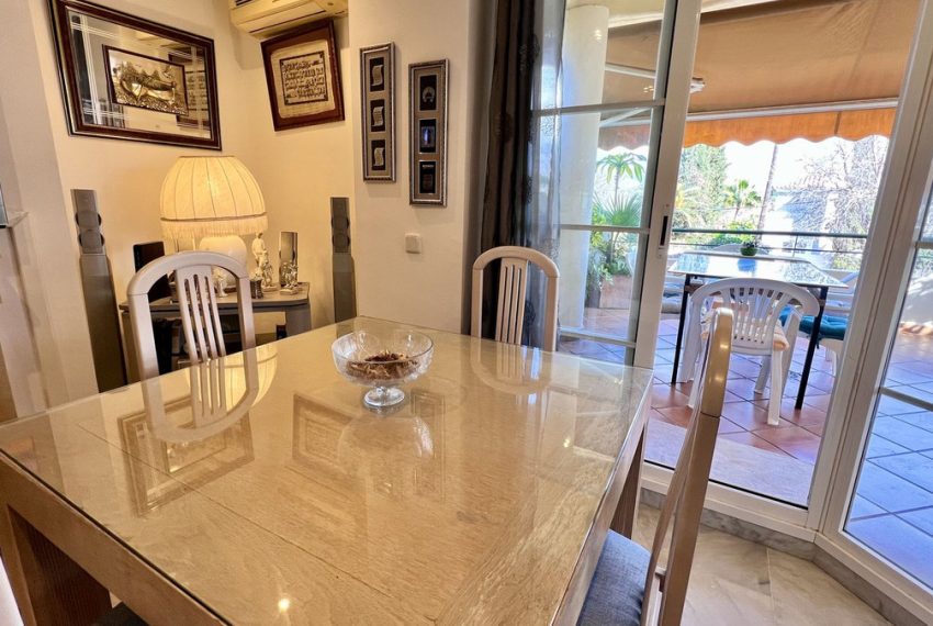 R4954357-Apartment-For-Sale-Nueva-Andalucia-Duplex-3-Beds-144-Built-2