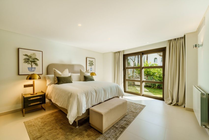 R4957147-Villa-For-Sale-Marbella-Detached-5-Beds-603-Built-12