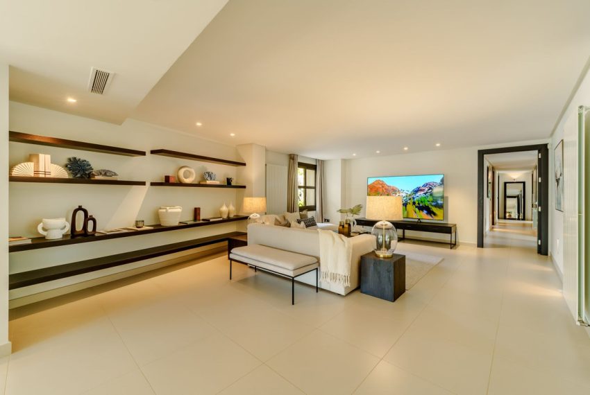 R4957147-Villa-For-Sale-Marbella-Detached-5-Beds-603-Built-13