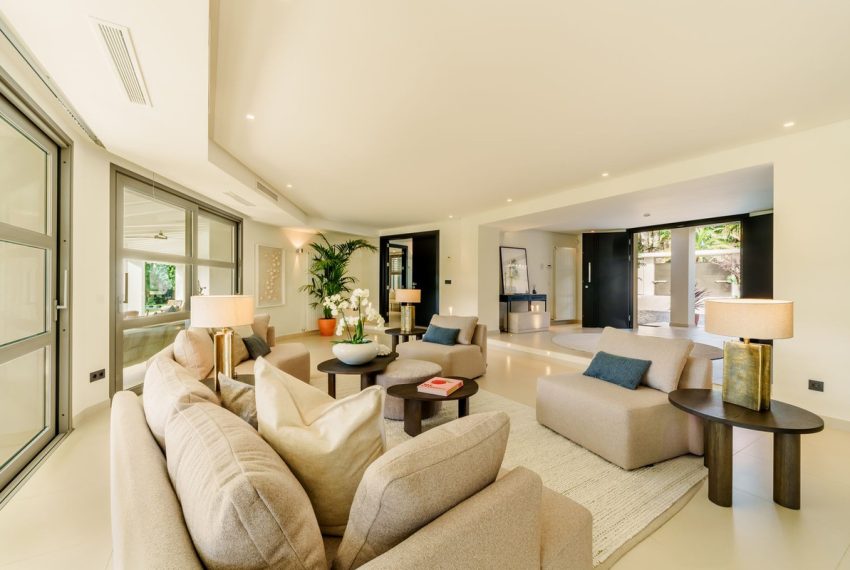 R4957147-Villa-For-Sale-Marbella-Detached-5-Beds-603-Built-7