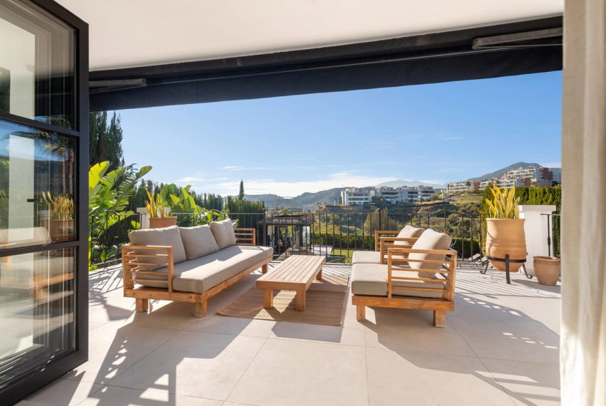 R4957798-Villa-For-Sale-Benahavis-Detached-6-Beds-420-Built-3