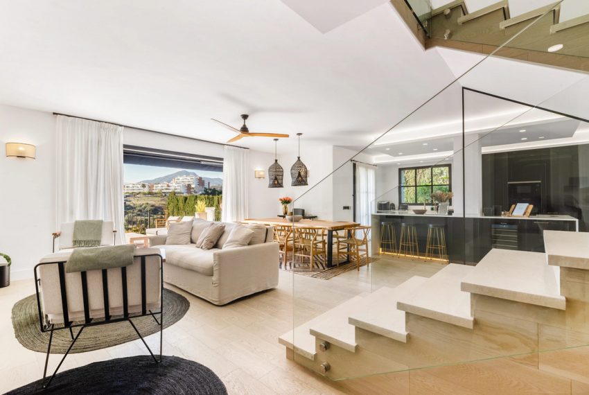 R4957798-Villa-For-Sale-Benahavis-Detached-6-Beds-420-Built-4
